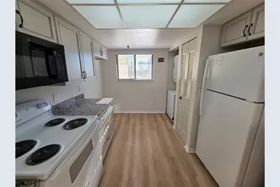 401 150th Avenue #223, Madeira Beach, FL 33708 - Photo 4