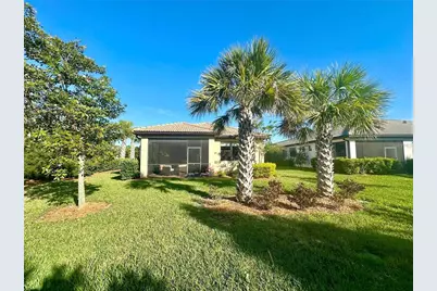 17043 Hampton Falls Terrace, Bradenton, FL 34202 - Photo 24