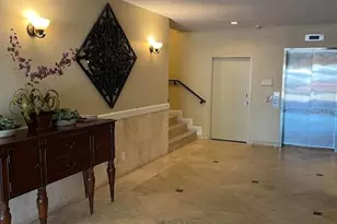 2630 Coconut Bay Ln, Sarasota, FL 34237 - Photo 22