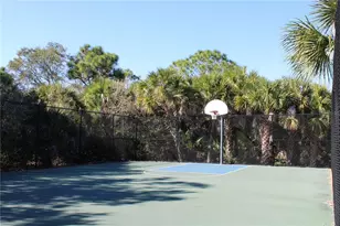 21645 Avon Park Ct, Venice, FL 34293 - Photo 34