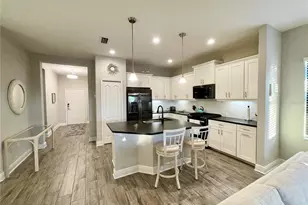 21645 Avon Park Ct, Venice, FL 34293 - Photo 4