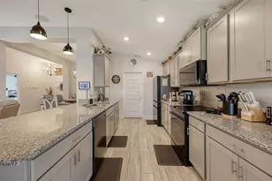 6811 162nd Pl E, Parrish, FL 34219 - Photo 10