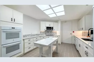 455 Longboat Club Road #707, Longboat Key, FL 34228 - Photo 66