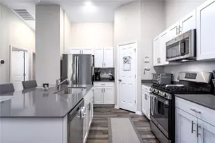 7635 Twin Leaf Terrace, Parrish, FL 34219 - Photo 2