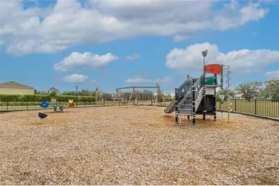 7511 Rosewood Garden Loop, Tampa, FL 33637 - Photo 40