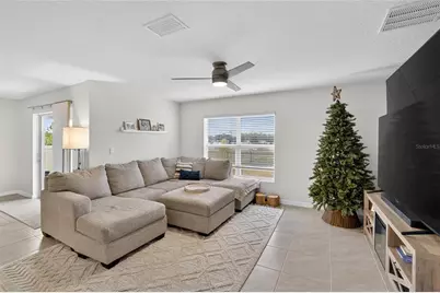 7511 Rosewood Garden Loop, Tampa, FL 33637 - Photo 12