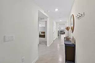 7511 Rosewood Garden Loop, Tampa, FL 33637 - Photo 4