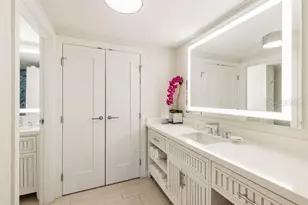 250 Sands Point Rd, Longboat Key, FL 34228 - Photo 12