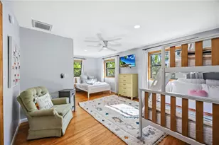 2711 1st Ave W, Bradenton, FL 34205 - Photo 6