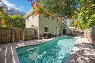 2711 1st Ave W, Bradenton, FL 34205 - Photo 4