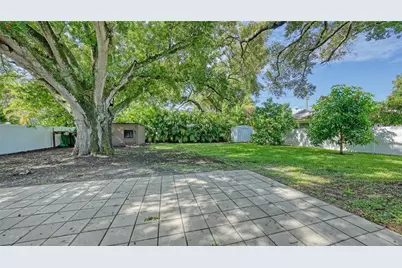 2374 Arlington Street, Sarasota, FL 34239 - Photo 26