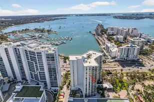 1111 N Gulfstream Ave, Sarasota, FL 34236 - Photo 2