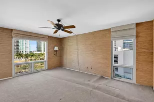 1111 N Gulfstream Ave, Sarasota, FL 34236 - Photo 24