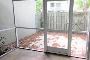 4917 25th St W, Bradenton, FL 34207 - Photo 10