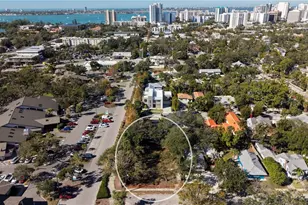 654 Lafayette Ct, Sarasota, FL 34236 - Photo 6