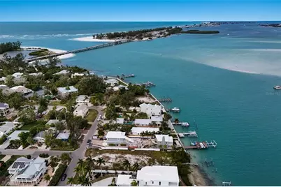 7094 Longboat Drive E, Longboat Key, FL 34228 - Photo 20