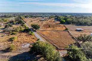13710 Golf Course Rd, Parrish, FL 34219 - Photo 10