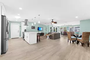 310 66th St, Holmes Beach, FL 34217 - Photo 6