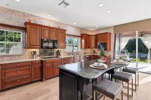 7300 Cove Terrace, Sarasota, FL 34231 - Photo 14