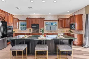 7300 Cove Terrace, Sarasota, FL 34231 - Photo 18