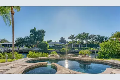7300 Cove Terrace, Sarasota, FL 34231 - Photo 54