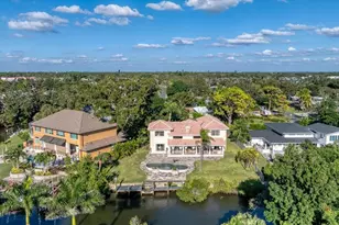 7300 Cove Terrace, Sarasota, FL 34231 - Photo 2