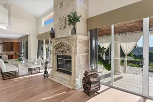 7300 Cove Terrace, Sarasota, FL 34231 - Photo 16