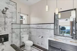 7300 Cove Terrace, Sarasota, FL 34231 - Photo 46