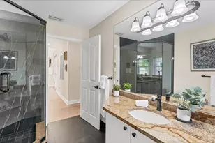 7300 Cove Terrace, Sarasota, FL 34231 - Photo 42