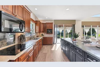 7300 Cove Terrace, Sarasota, FL 34231 - Photo 20