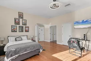 7300 Cove Terrace, Sarasota, FL 34231 - Photo 36