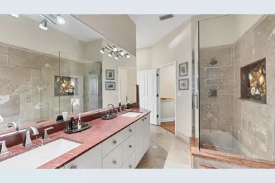 7300 Cove Terrace, Sarasota, FL 34231 - Photo 38