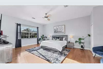 7300 Cove Terrace, Sarasota, FL 34231 - Photo 28