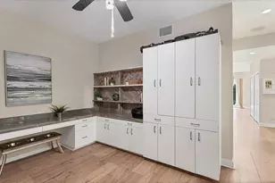 7300 Cove Terrace, Sarasota, FL 34231 - Photo 40