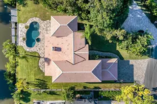 7300 Cove Terrace, Sarasota, FL 34231 - Photo 4
