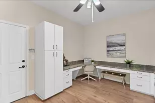 7300 Cove Terrace, Sarasota, FL 34231 - Photo 48