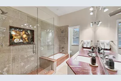 7300 Cove Terrace, Sarasota, FL 34231 - Photo 38