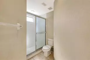7641 Sweetbay Cir, Bradenton, FL 34203 - Photo 14