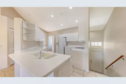 7641 Sweetbay Circle #7641, Bradenton, FL 34203 - Photo 16