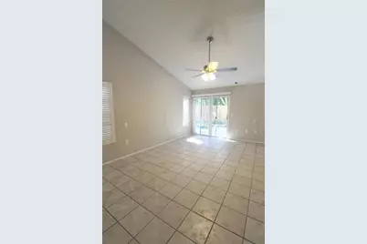 4218 Saint Charles Drive, Sarasota, FL 34243 - Photo 4