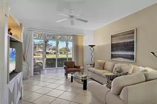 9470 High Gate Dr, Sarasota, FL 34238 - Photo 8