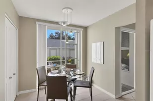 9470 High Gate Dr, Sarasota, FL 34238 - Photo 18