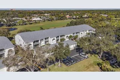 9470 High Gate Drive #2212, Sarasota, FL 34238 - Photo 4