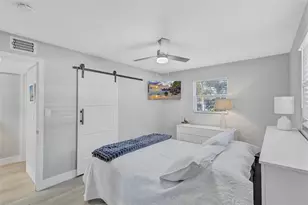 821 41st St, Sarasota, FL 34234 - Photo 22