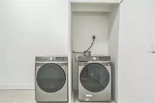 305 73rd St, Holmes Beach, FL 34217 - Photo 58