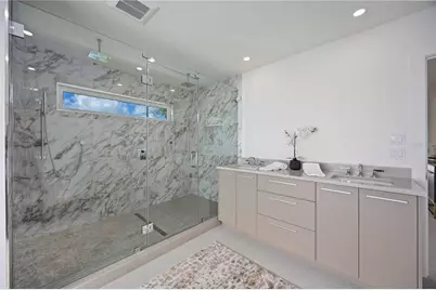 2590 Floyd Street, Sarasota, FL 34239 - Photo 40