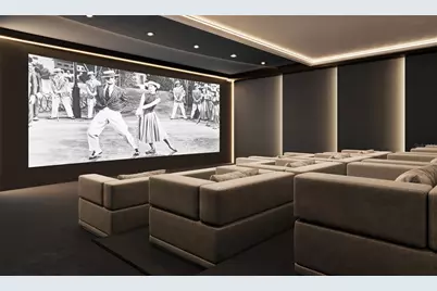 668 Quay Commons #104, Sarasota, FL 34236 - Photo 6