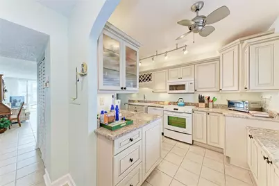5200 Gulf Drive #107, Holmes Beach, FL 34217 - Photo 28