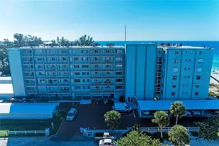 5200 Gulf Dr, Holmes Beach, FL 34217 - Photo 10