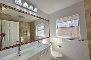 4527 Pike Ave, Sarasota, FL 34233 - Photo 16